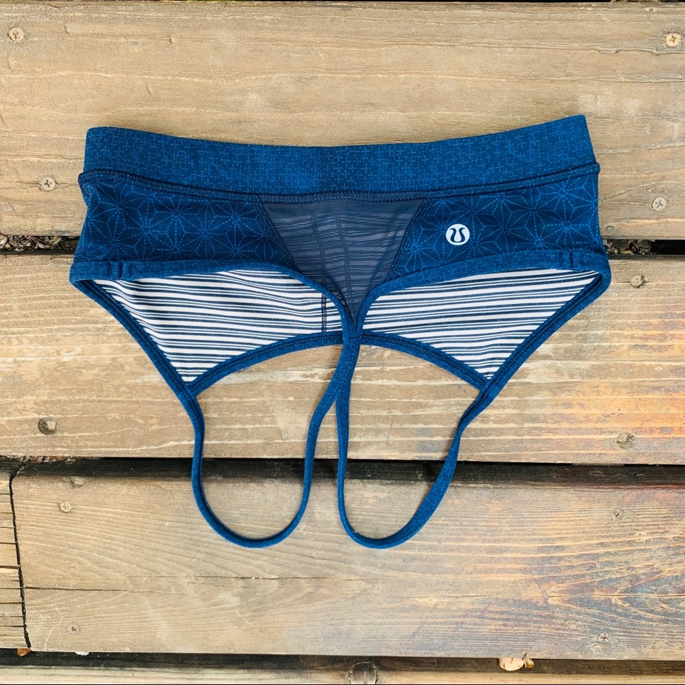 Lululemon bra